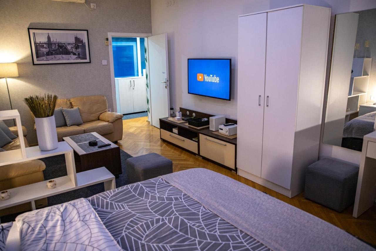 Cubic Central Lux Nisz Zewnętrze zdjęcie